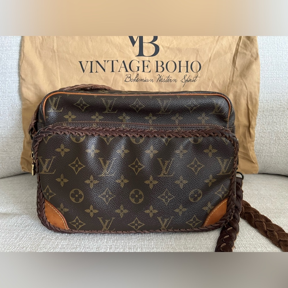 Vintage Boho Louis Vuitton Crossbody Bag - Picture 4 of 14